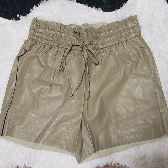 Zenana Faux Leather Shorts w/pockets--Khaki - Picture 3 of 5